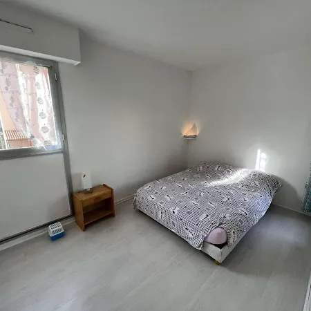 Apartment T2 6 Pers Avec Piscine, Proche Plage, Wifi - Fr-1-702-18 *